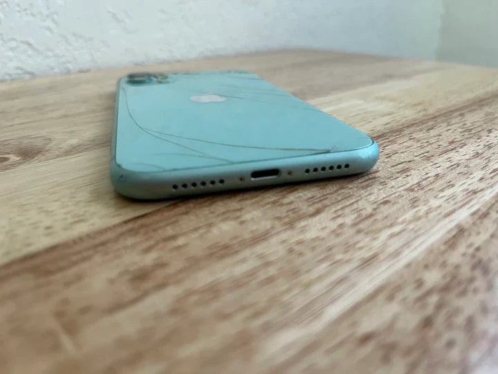Apple iPhone 11 Teal 64GB (Unlocked) A2111 image 9