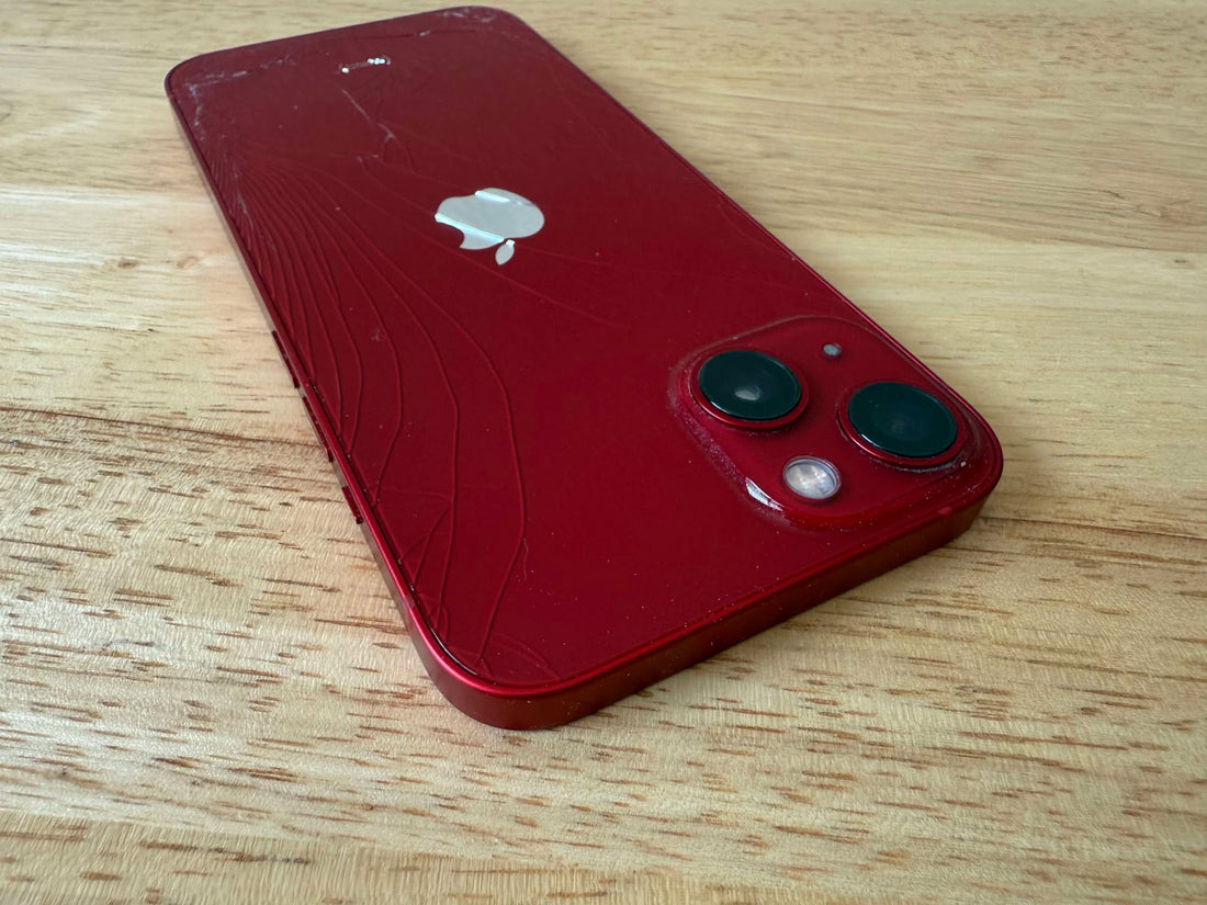 Apple iPhone 13 Red 128GB (Unlocked) A2482 image 0
