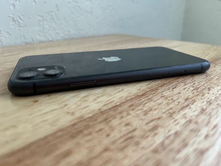Apple iPhone 11 Black 128GB (AT&T) A2111 image 7
