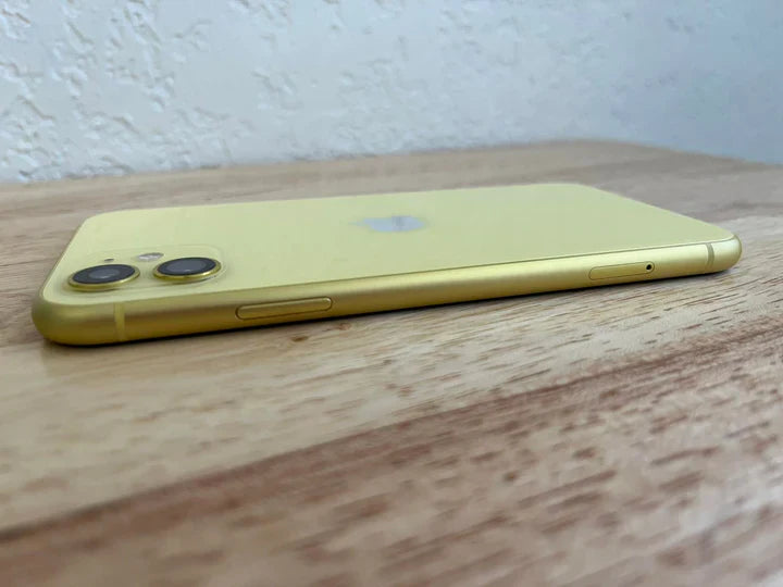 Apple iPhone 11 Yellow 64GB (TracFone) A2111 image 9