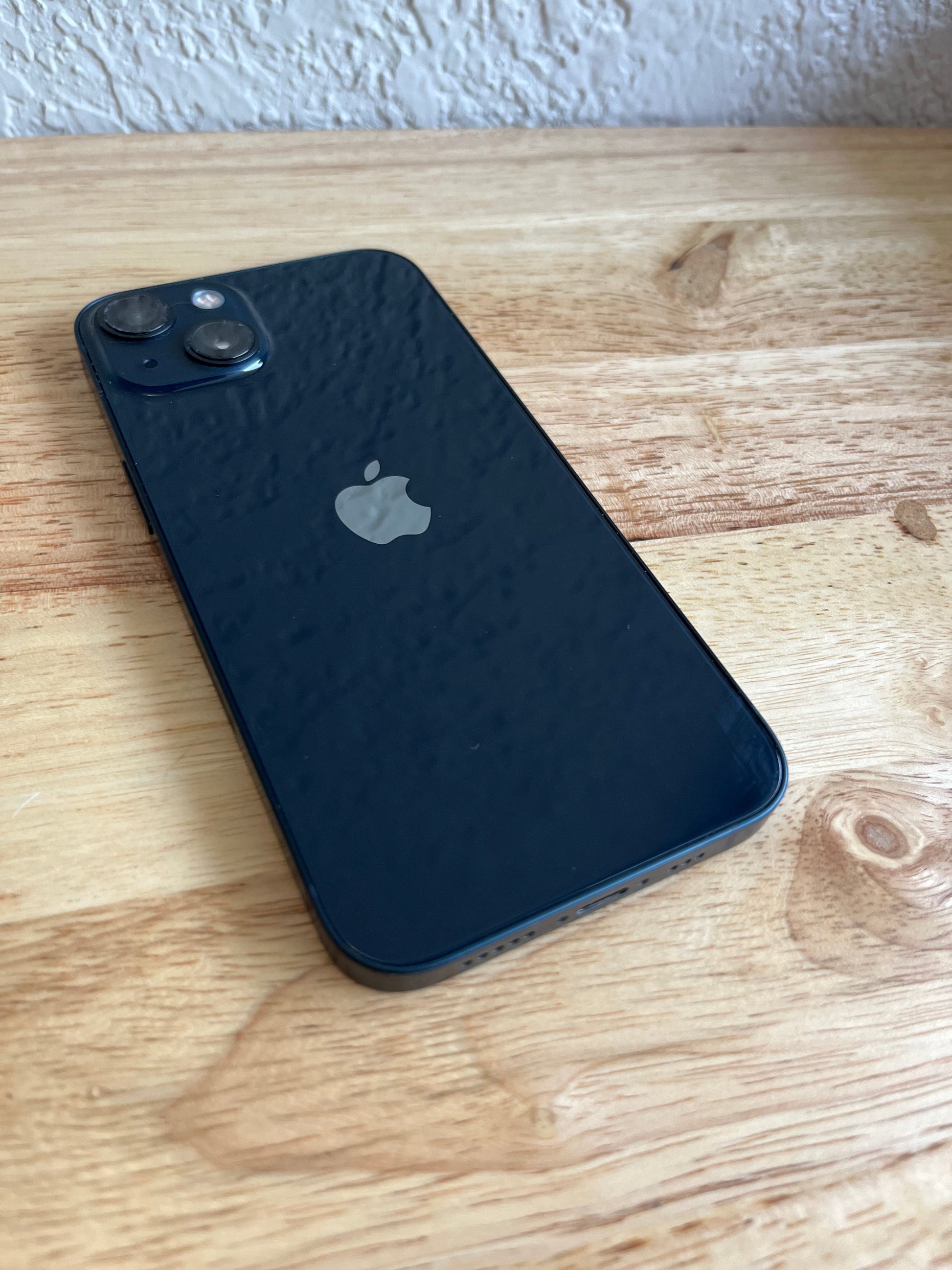Apple iPhone 13 Midnight 128GB (Unlocked) A2482 image 1