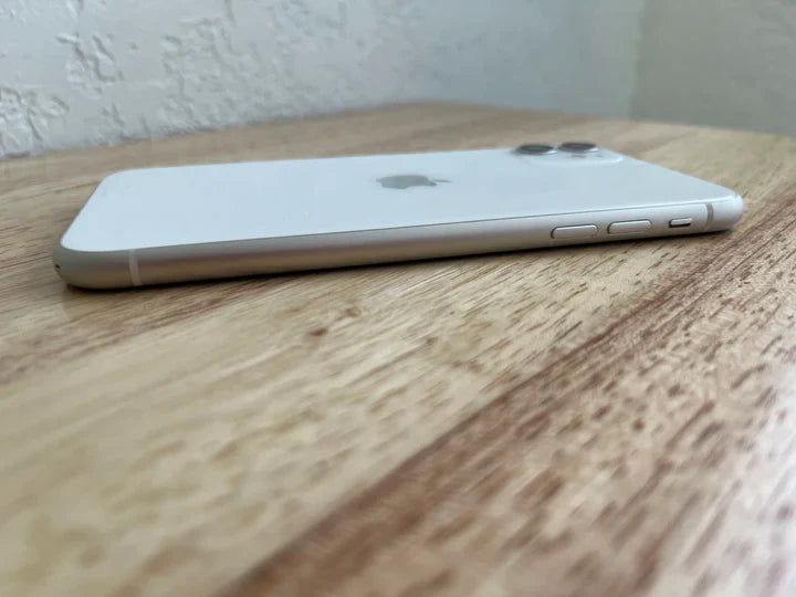 Apple iPhone 11 White 64GB (AT&T) A2111 image 7